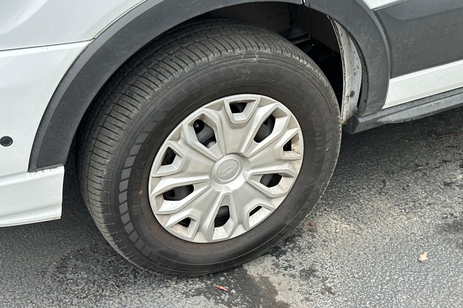 Thumbnail: 2024 Ford Econoline - 6