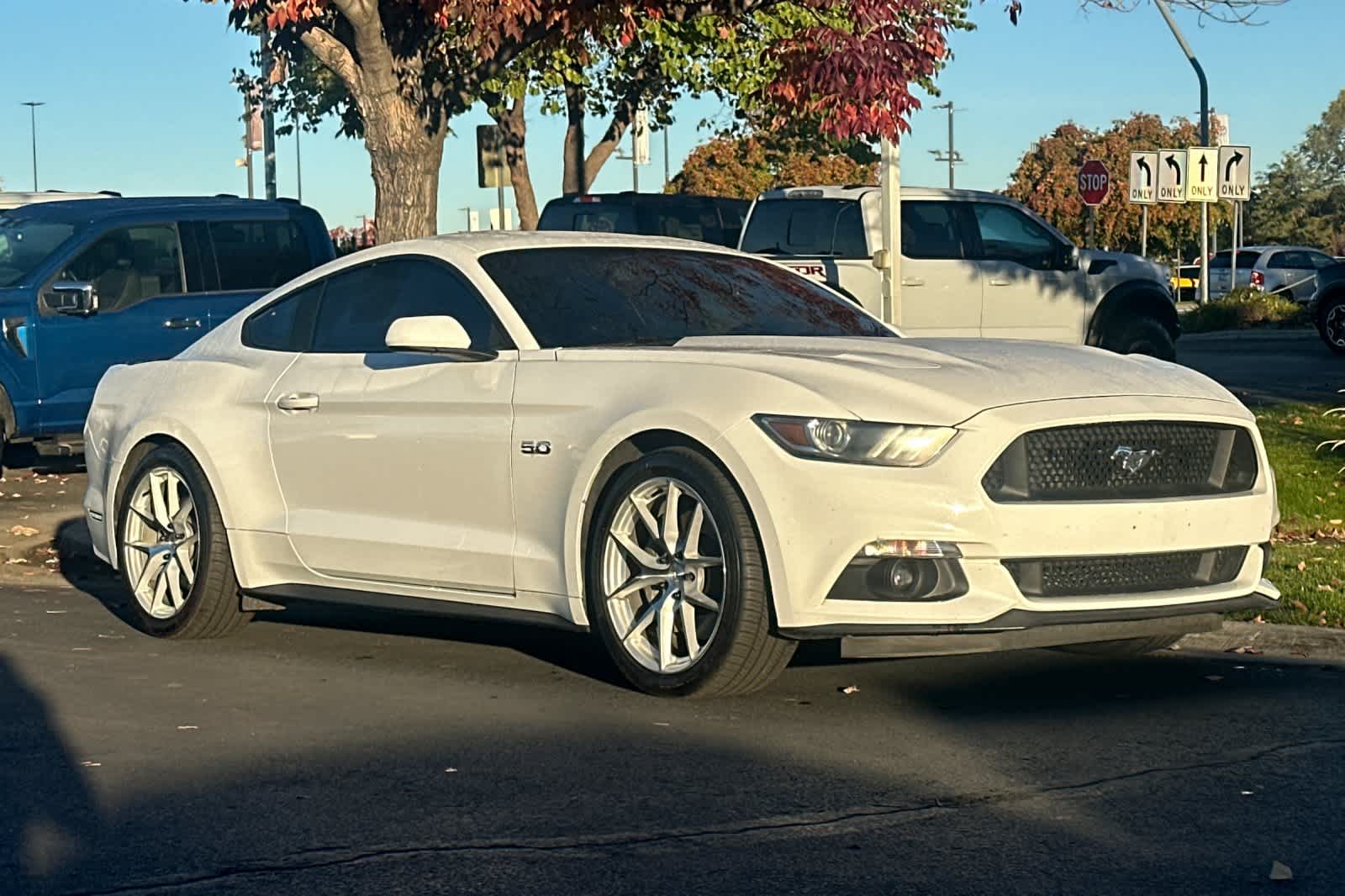 Thumbnail: 2017 Ford Mustang - 9