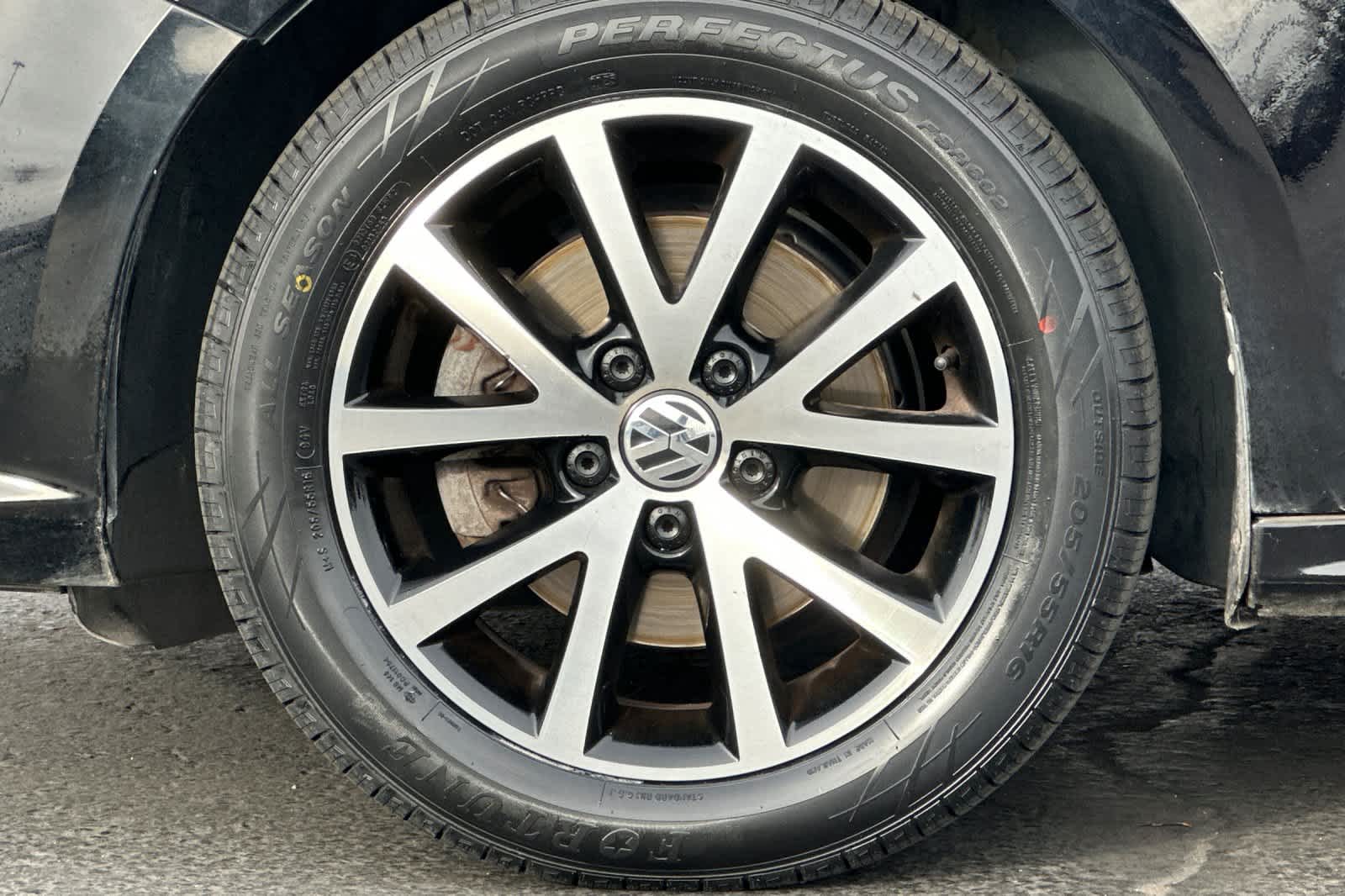 Thumbnail: 2017 Volkswagen Jetta - 25