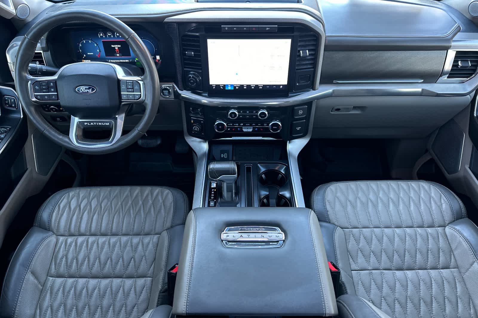 2024 Ford F-150 Platinum photo 3