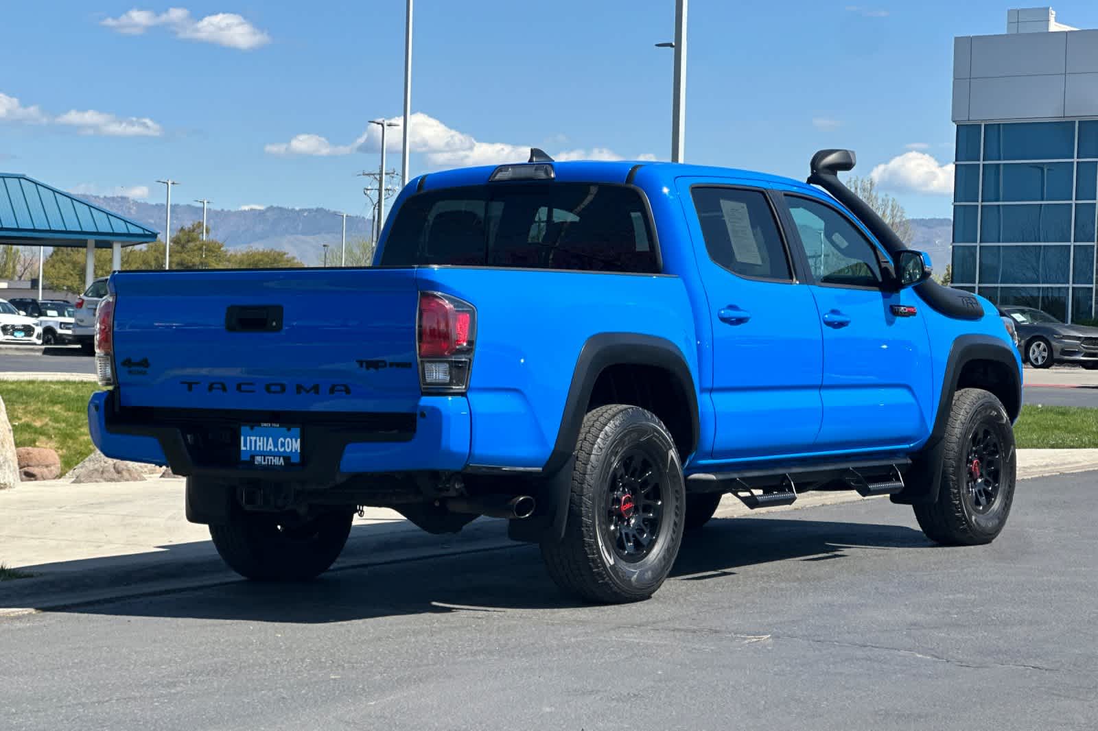 Thumbnail: 2019 Toyota Tacoma - 2