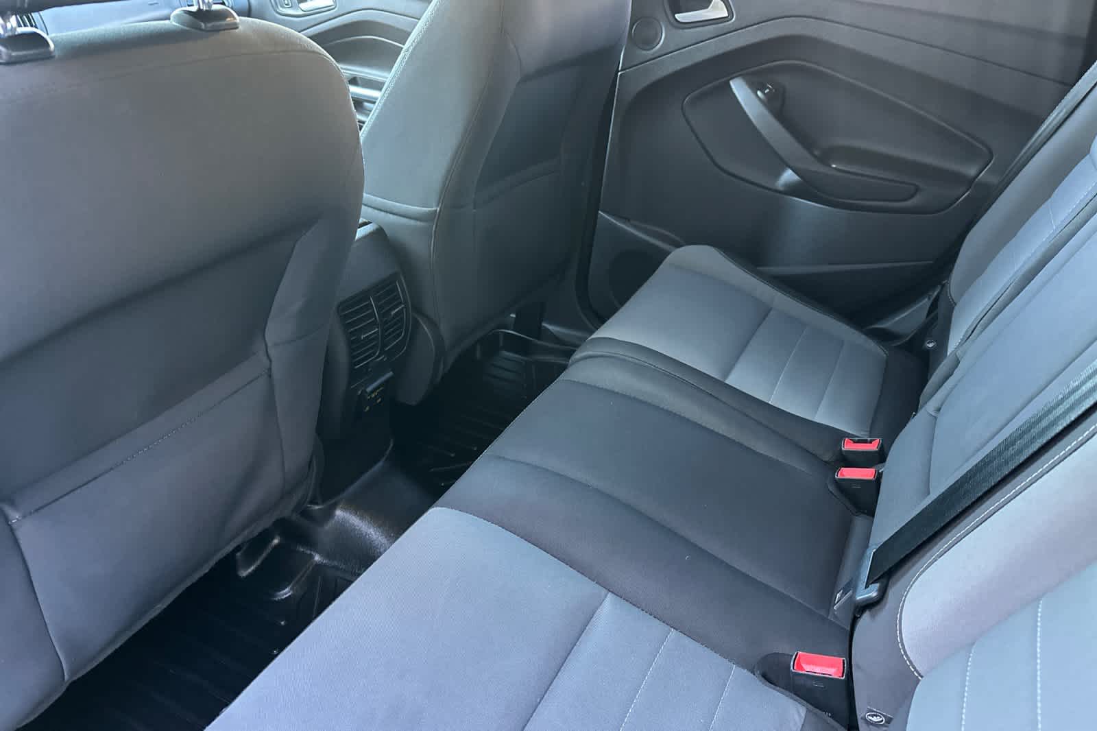 Thumbnail: 2016 Ford Escape - 4