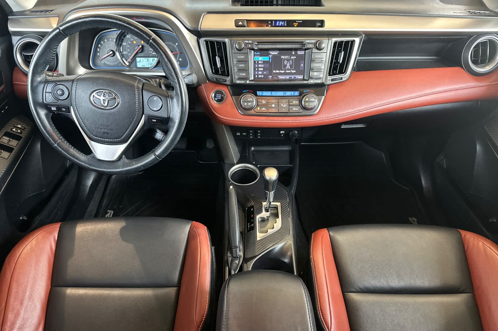 Thumbnail: 2015 Toyota RAV4 - 3