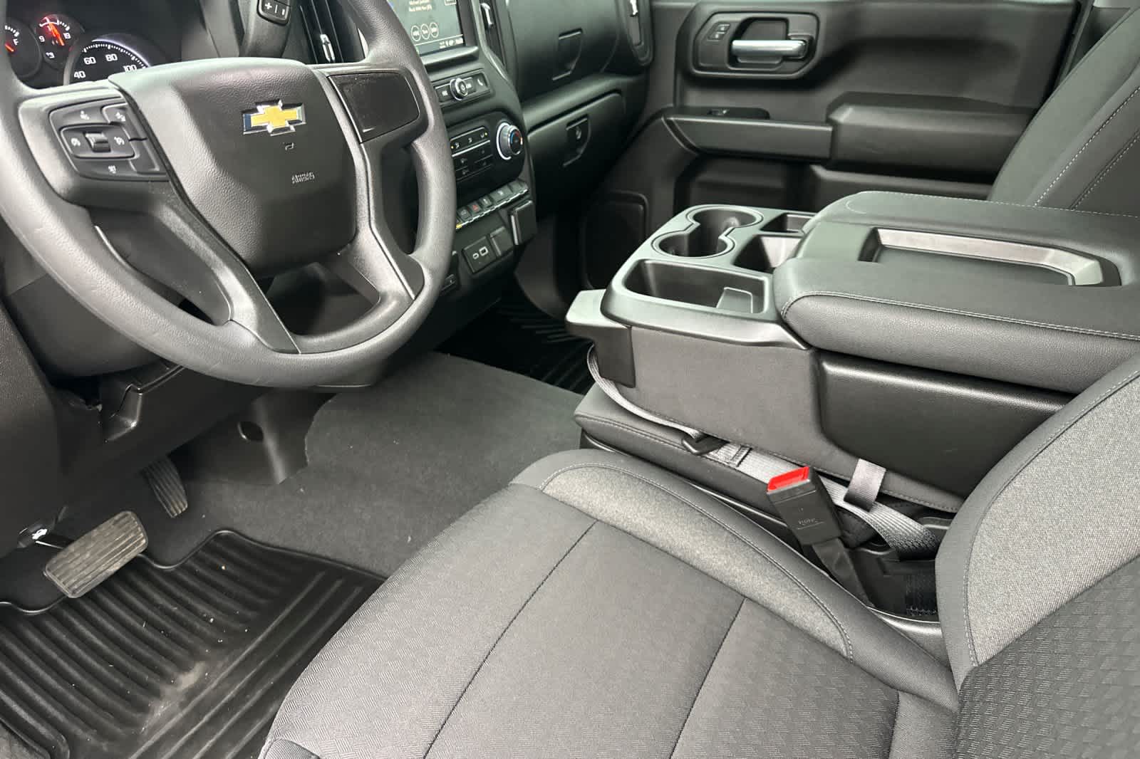 Thumbnail: 2026 Chevrolet Silverado 2500 - 11