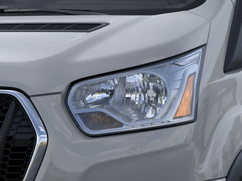 Thumbnail: 2025 Ford Econoline - 18