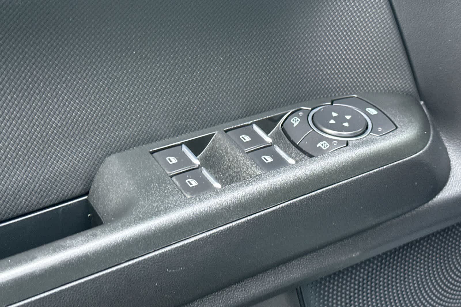 Thumbnail: 2022 Ford Bronco Sport - 13