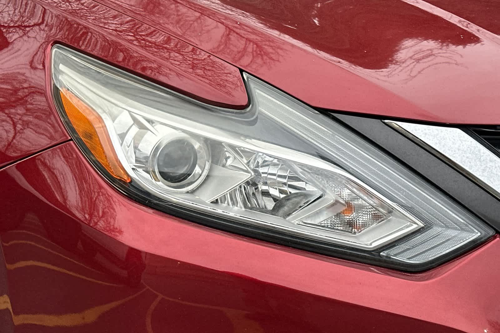 Thumbnail: 2016 Nissan Altima - 9