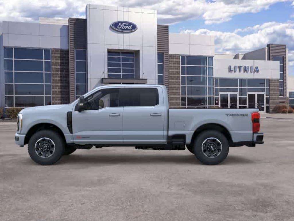 New 2026 Ford F-350 Lariat Truck