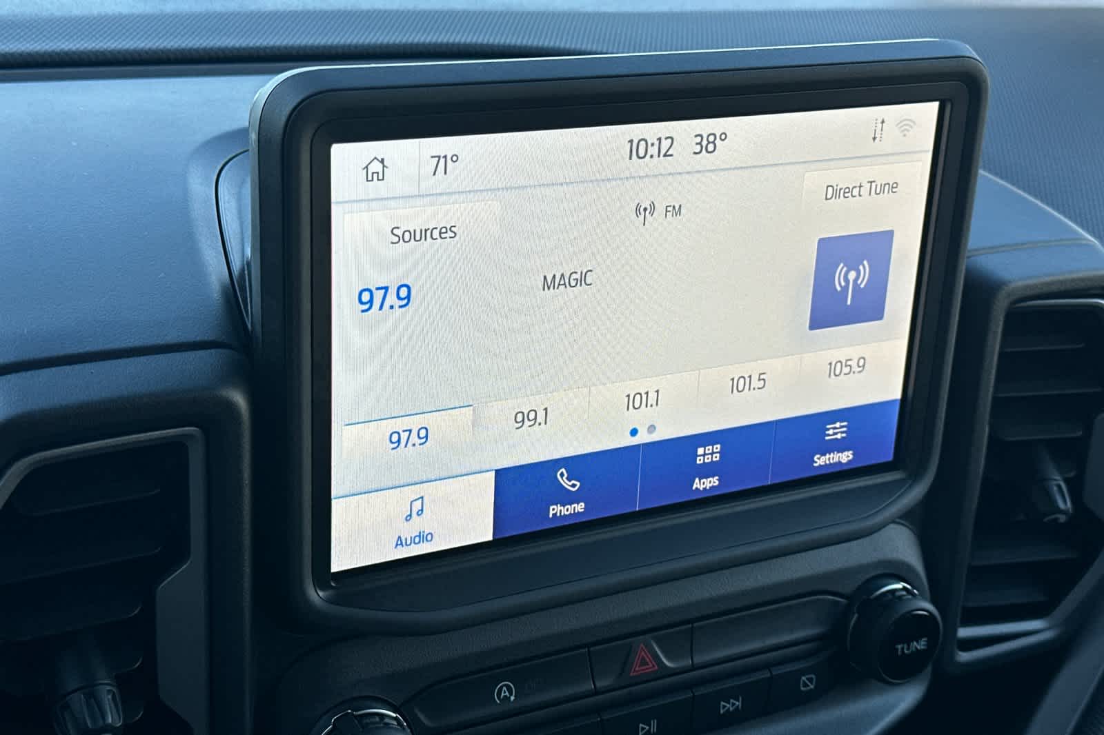 Thumbnail: 2023 Ford Bronco Sport - 18