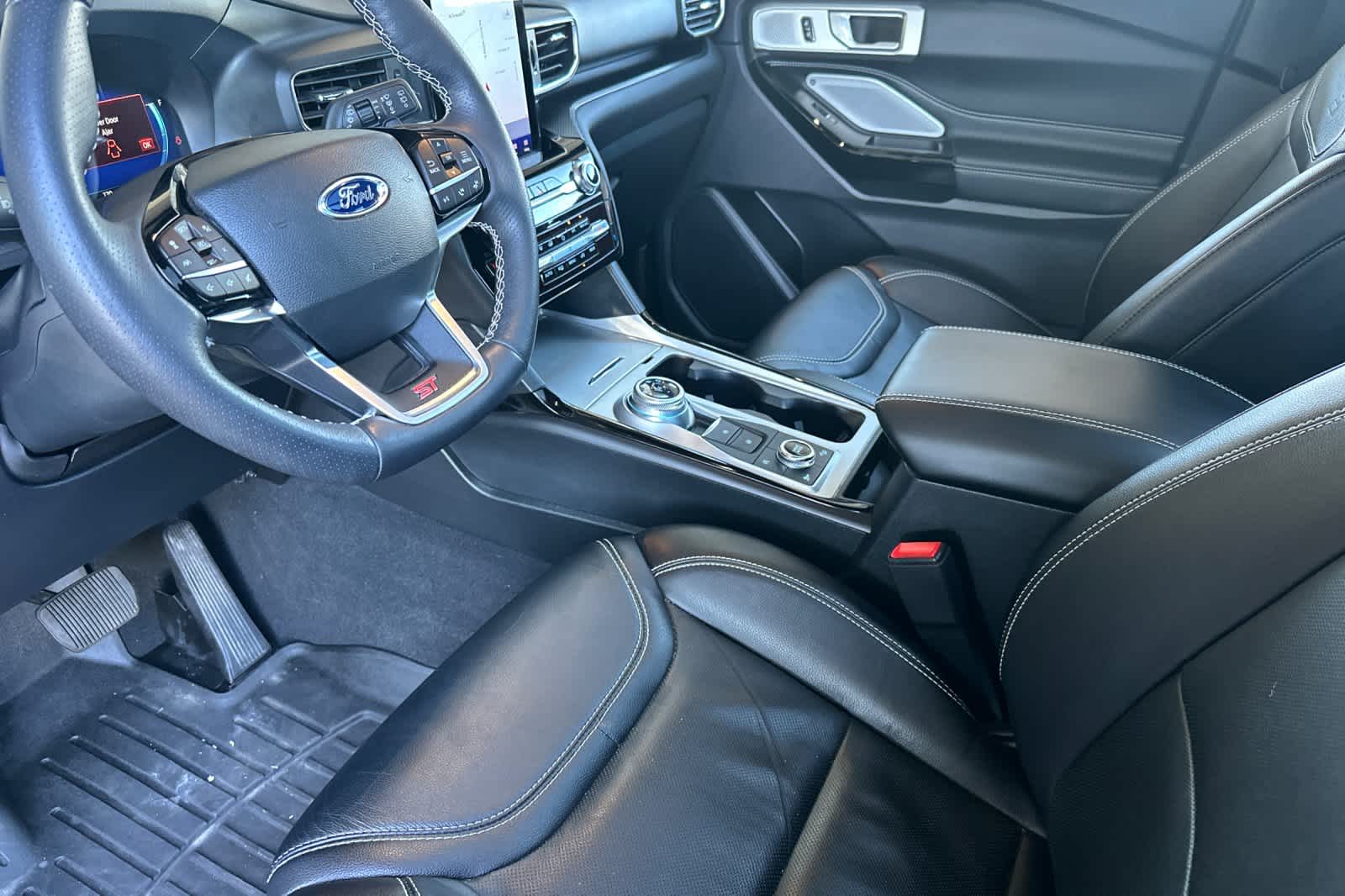 Thumbnail: 2023 Ford Explorer - 11