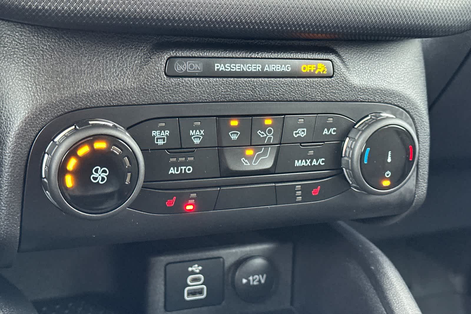 Thumbnail: 2023 Ford Bronco Sport - 20