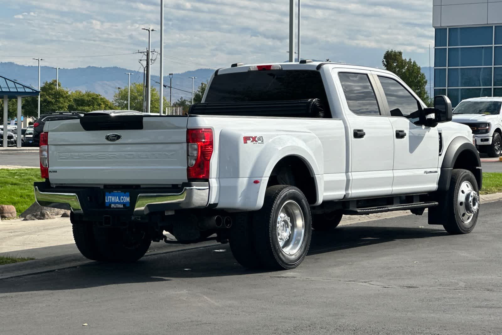 2021 Ford F-450 photo 2