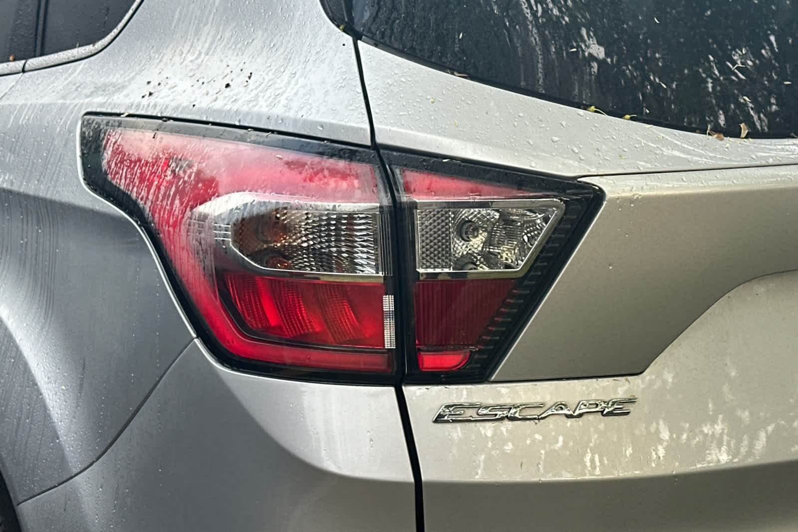 Thumbnail: 2018 Ford Escape - 10