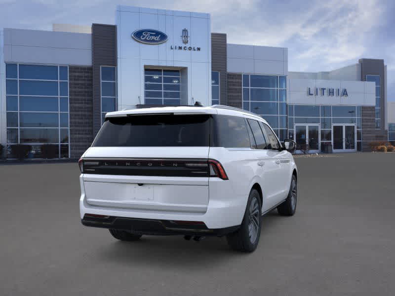 Thumbnail: 2025 Lincoln Navigator - 8