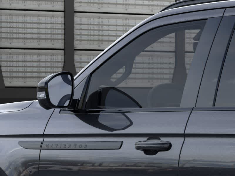 Thumbnail: 2026 Lincoln Navigator - 20