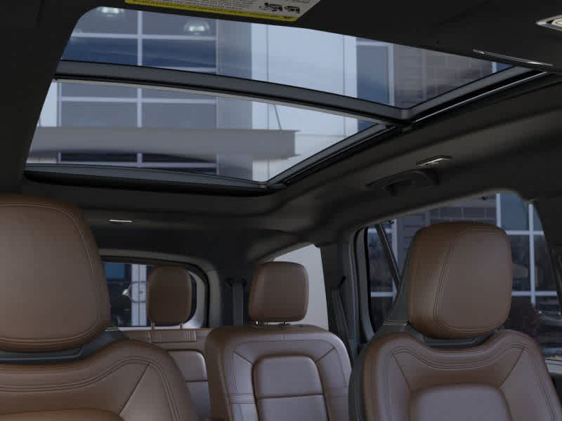 Thumbnail: 2026 Lincoln Aviator - 22