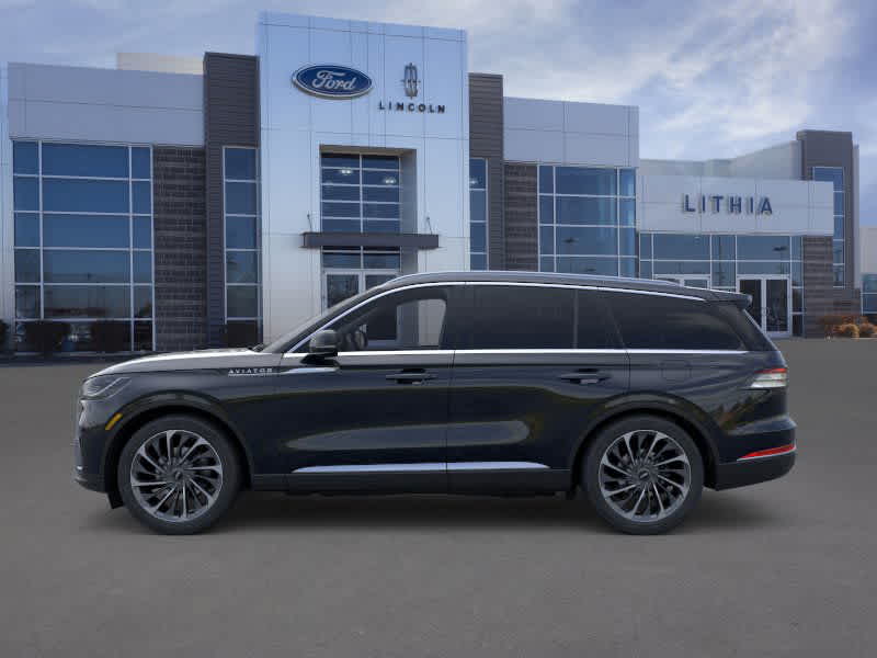 Thumbnail: 2026 Lincoln Aviator - 3