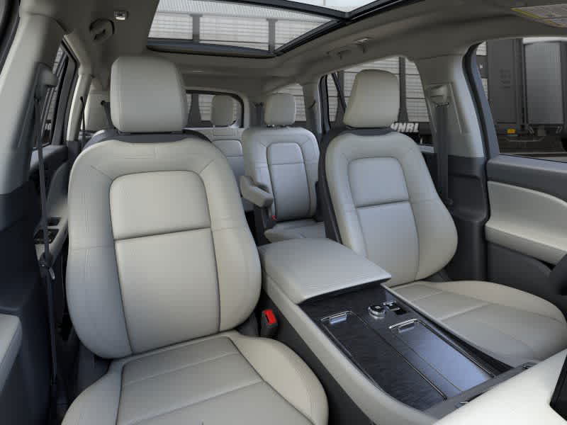Thumbnail: 2025 Lincoln Aviator - 10