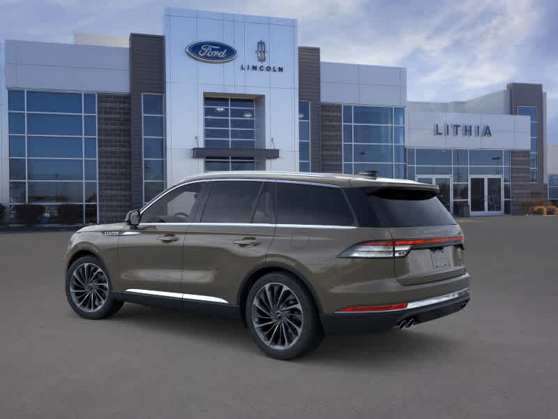 Thumbnail: 2026 Lincoln Aviator - 4