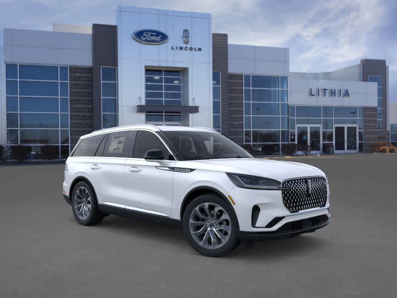 Thumbnail: 2026 Lincoln Aviator - 7