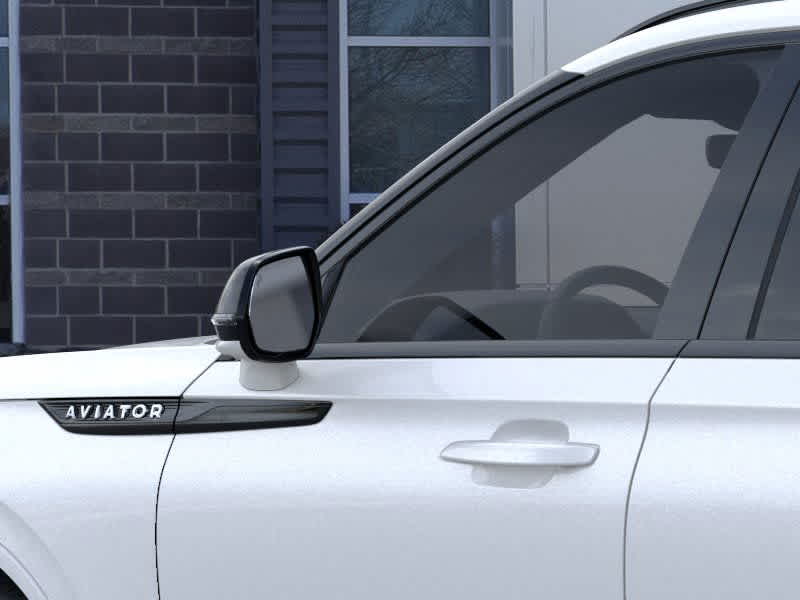 Thumbnail: 2026 Lincoln Aviator - 20