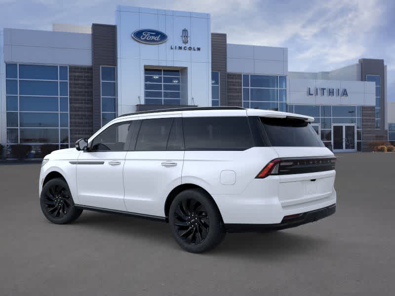 Thumbnail: 2026 Lincoln Navigator - 4