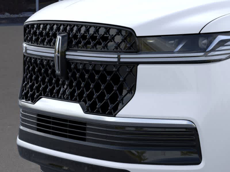 Thumbnail: 2026 Lincoln Navigator - 17