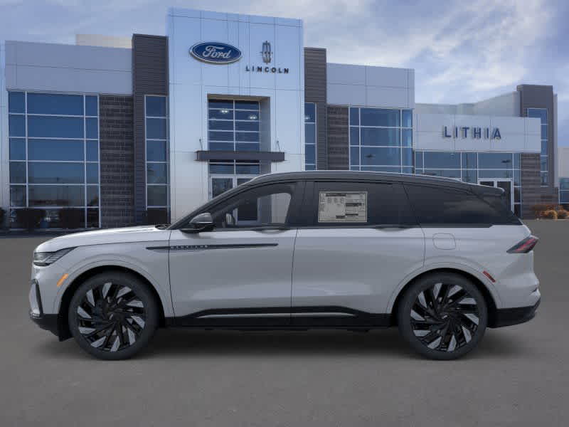 Thumbnail: 2026 Lincoln Nautilus - 3