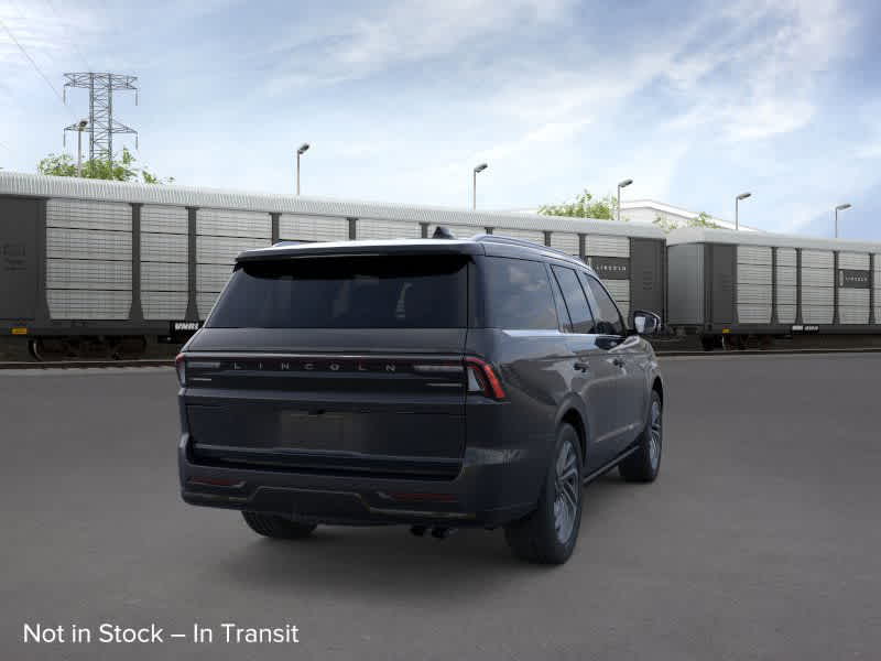 Thumbnail: 2025 Lincoln Navigator - 8
