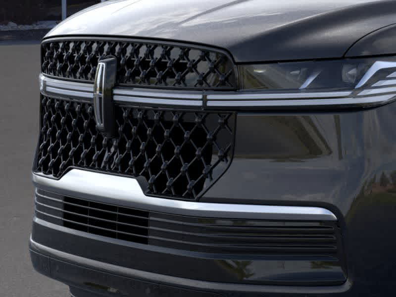 Thumbnail: 2026 Lincoln Navigator - 17