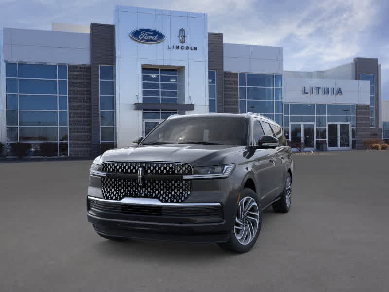 Thumbnail: 2025 Lincoln Navigator L - 2