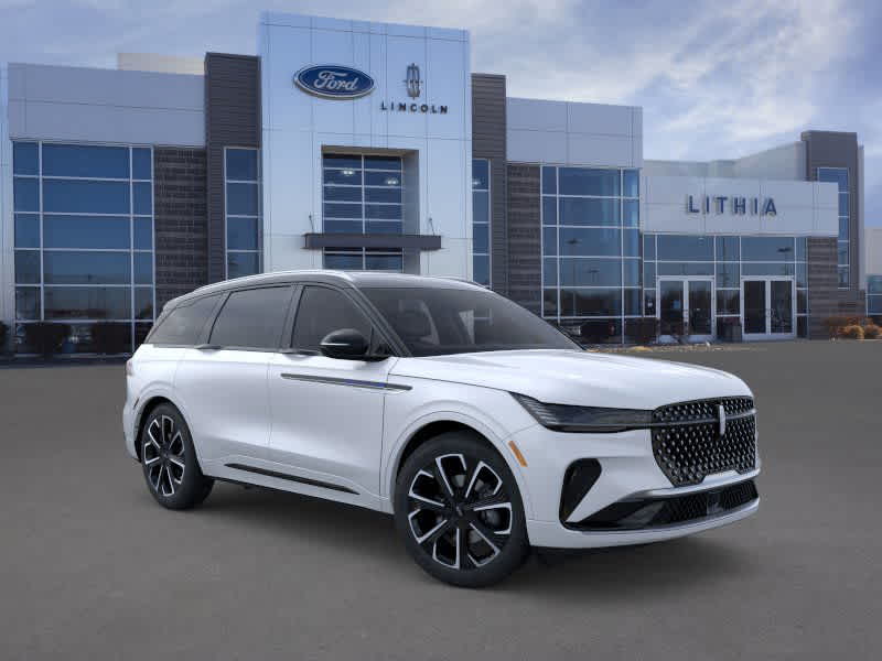 Thumbnail: 2026 Lincoln Nautilus - 7