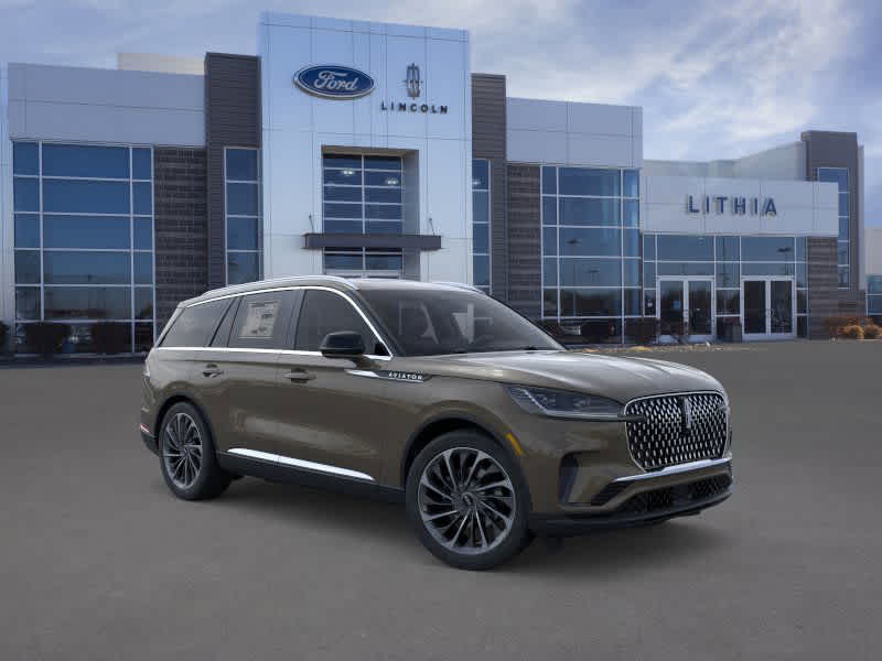 Thumbnail: 2026 Lincoln Aviator - 7