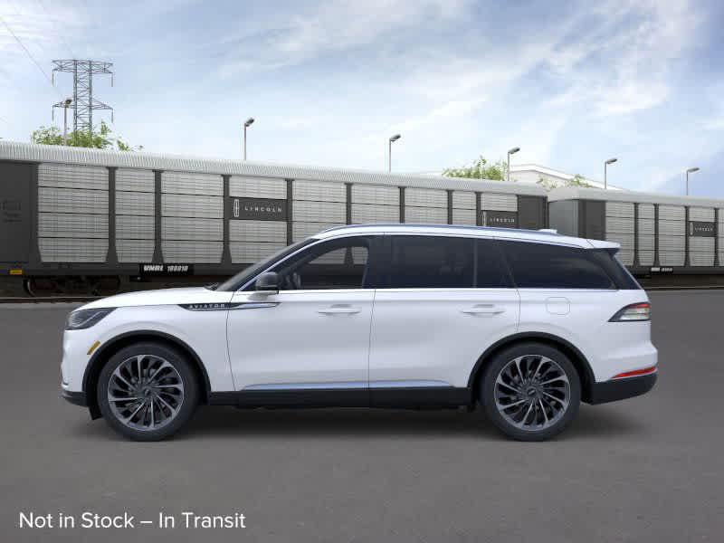 Thumbnail: 2025 Lincoln Aviator - 3