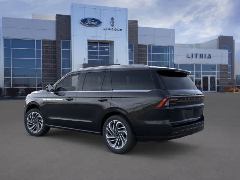 Thumbnail: 2025 Lincoln Navigator - 4