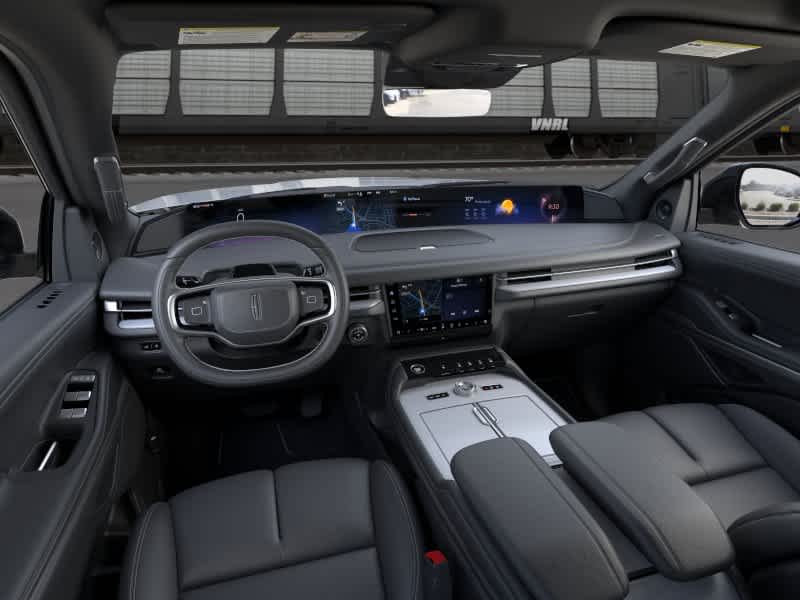 Thumbnail: 2026 Lincoln Navigator L - 9