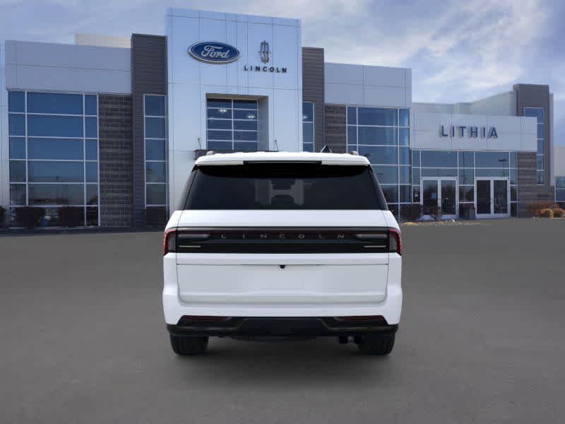 Thumbnail: 2026 Lincoln Navigator - 5