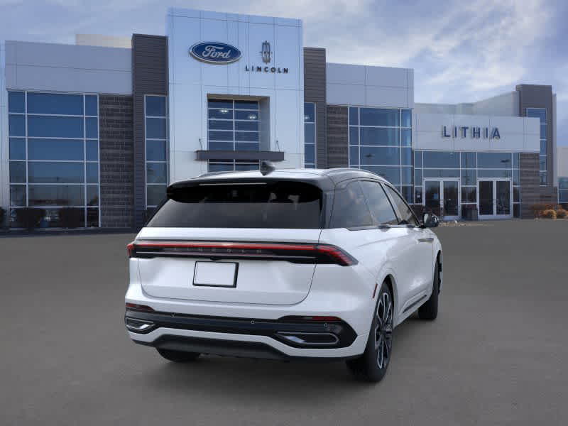 Thumbnail: 2026 Lincoln Nautilus - 8