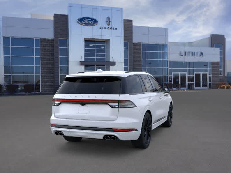 Thumbnail: 2026 Lincoln Aviator - 8