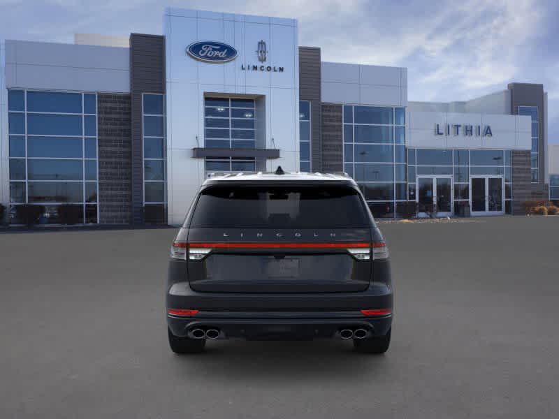 Thumbnail: 2026 Lincoln Aviator - 5