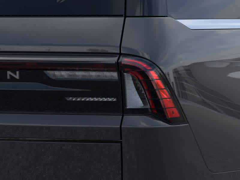 Thumbnail: 2025 Lincoln Navigator L - 21