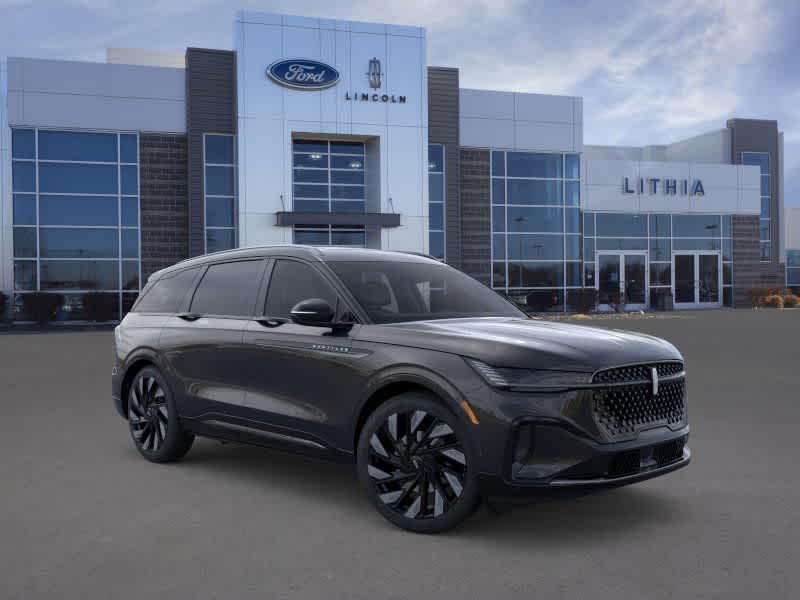 Thumbnail: 2026 Lincoln Nautilus - 7