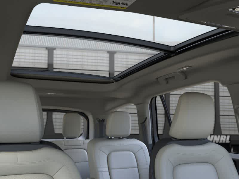 Thumbnail: 2025 Lincoln Aviator - 22