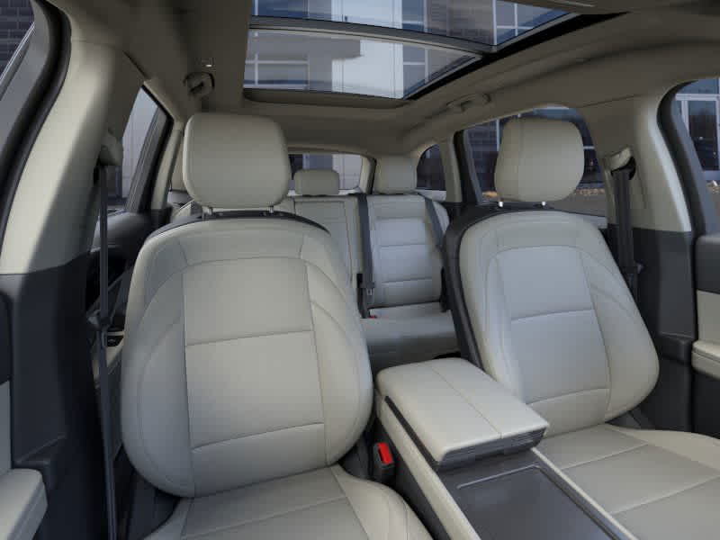 Thumbnail: 2026 Lincoln Nautilus - 10