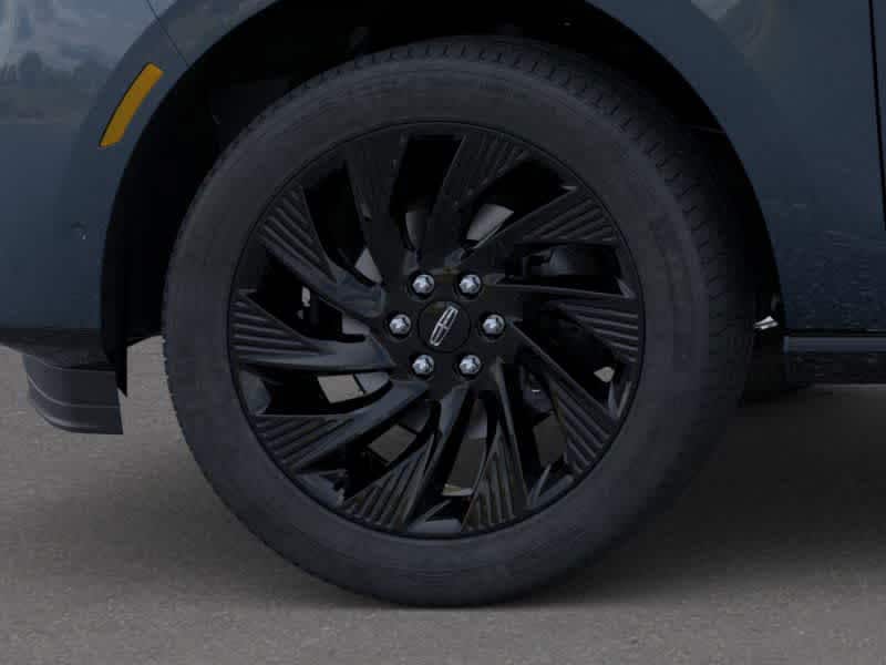 Thumbnail: 2025 Lincoln Navigator L - 19