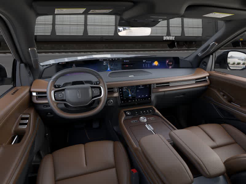 Thumbnail: 2025 Lincoln Navigator L - 9