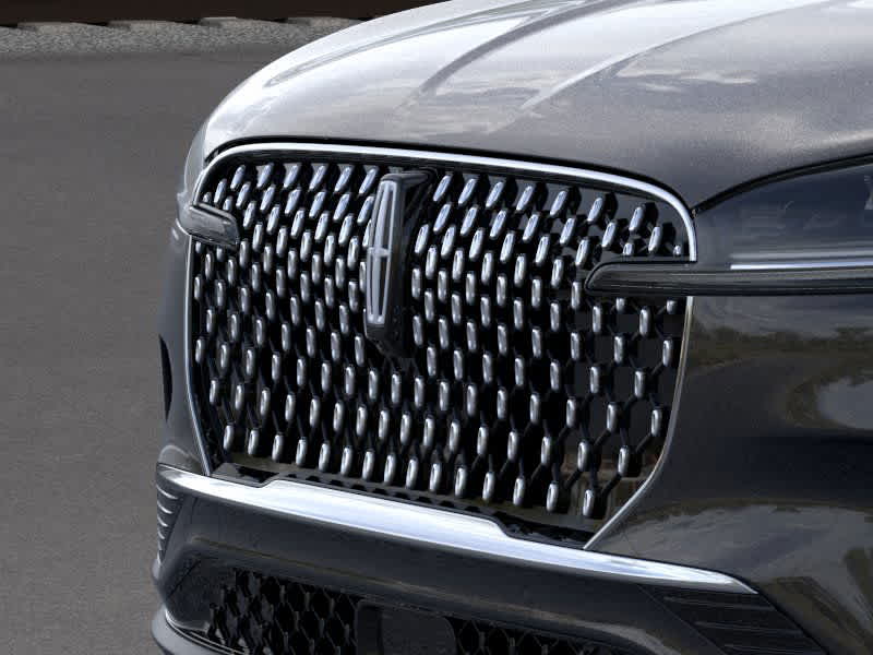 Thumbnail: 2025 Lincoln Aviator - 17