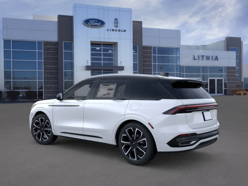 Thumbnail: 2026 Lincoln Nautilus - 4