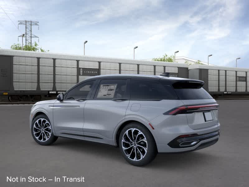 Thumbnail: 2026 Lincoln Nautilus - 4