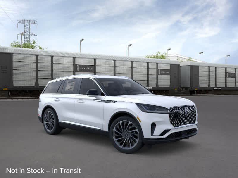 Thumbnail: 2025 Lincoln Aviator - 7